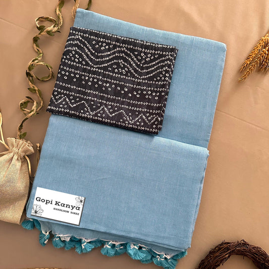 Sky Handloom Cotton Saree With Printed Blouse - Gopi Kanya