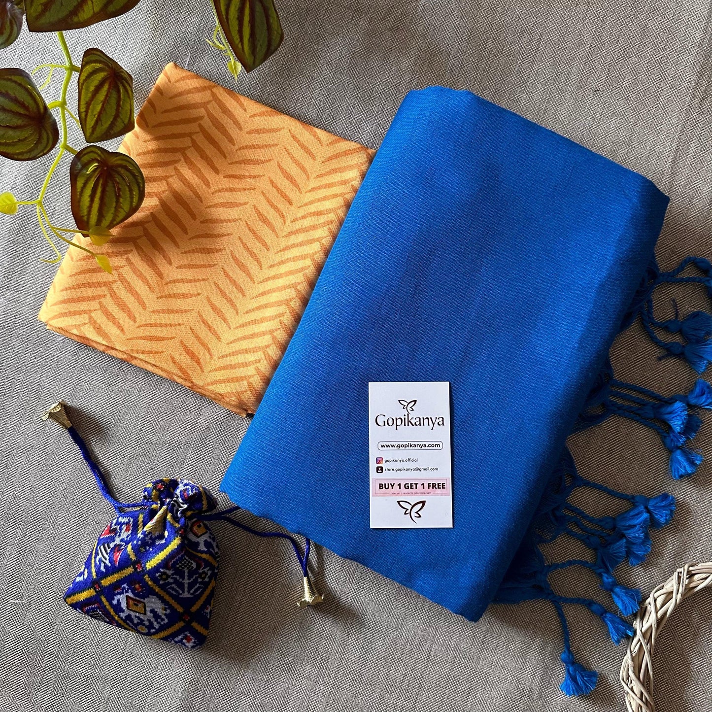 Light Royal Blue Handloom Cotton Saree With Printed Blouse - Gopi Kanya