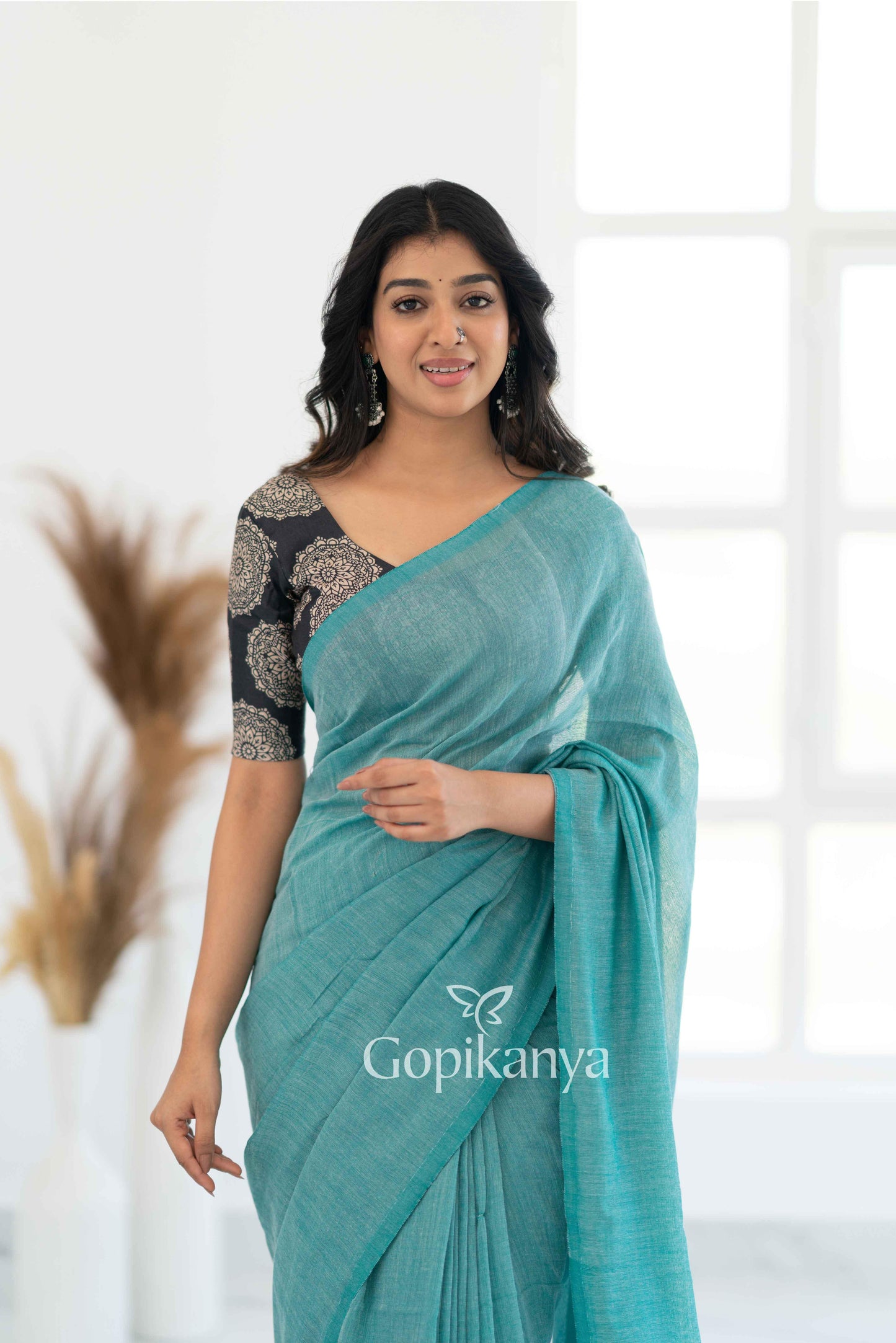 C Green Khadi Cotton Saree With Black Printed Blouse - Gopi Kanya