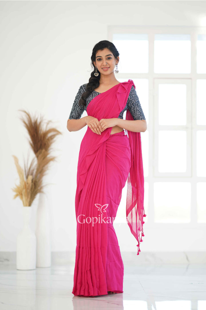 Pink Khadi Cotton Saree With Bandhni Printed Blouse - Gopi Kanya