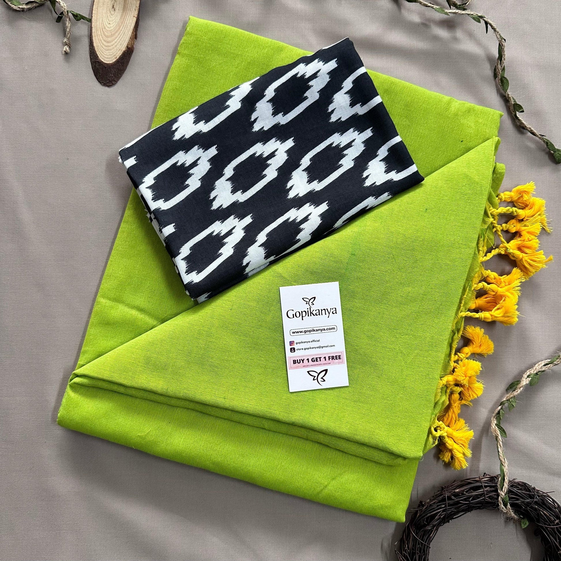 Pista Green Handloom Cotton Saree With Black Printed Blouse - Gopi Kanya