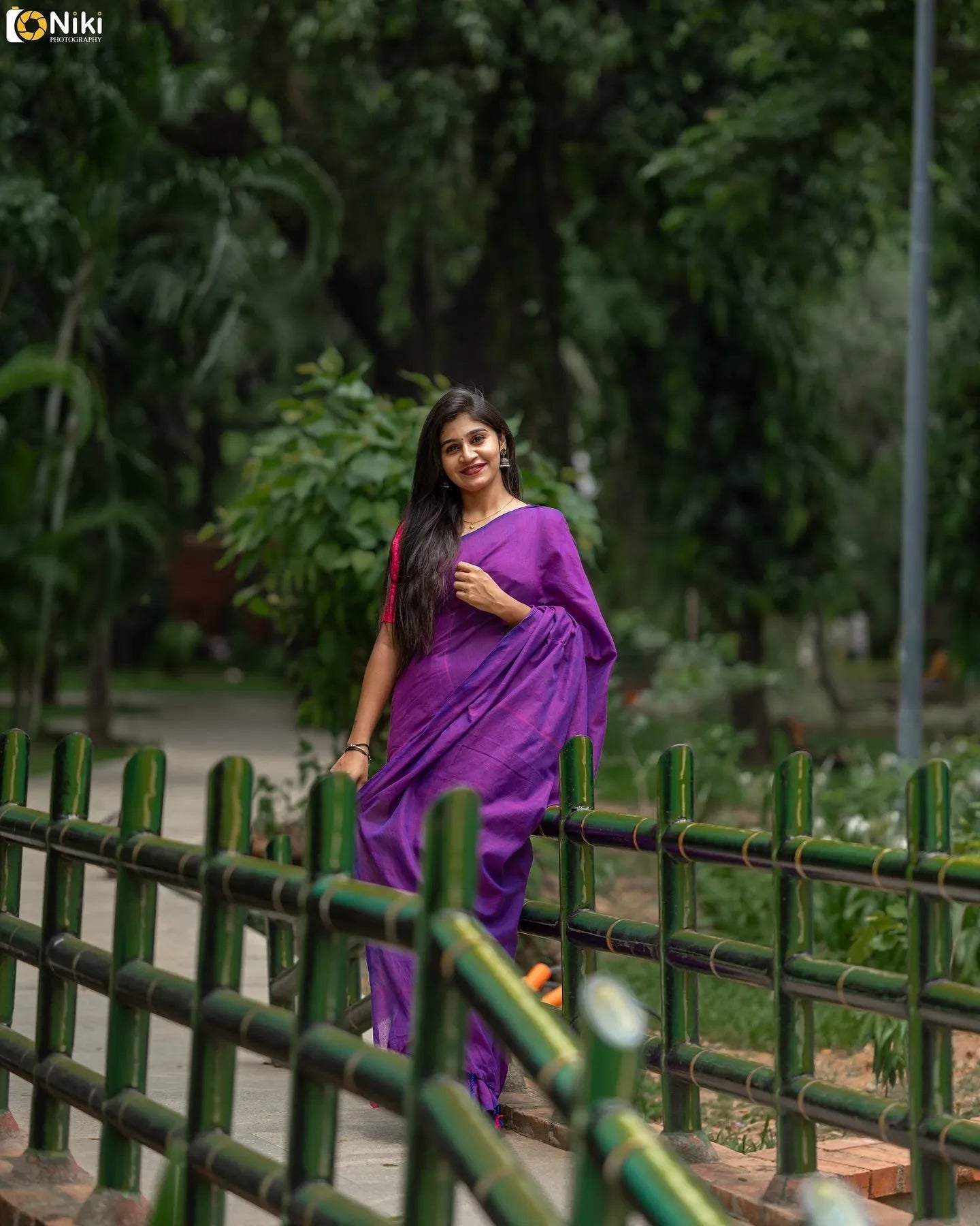 Purple Khadi Cotton Saree With Pink Printed Blouse