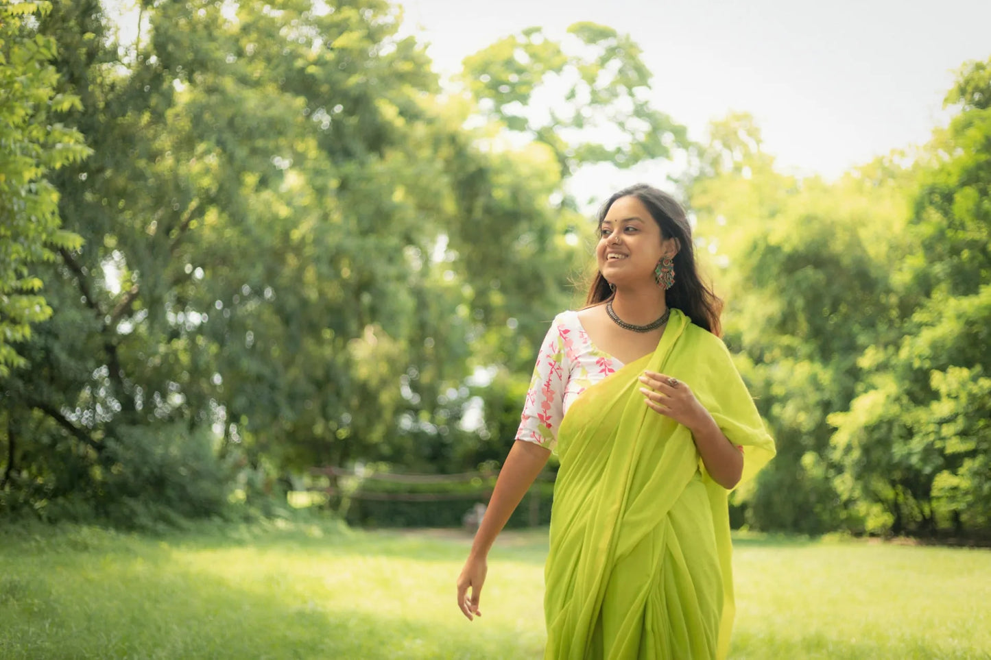 Lemon Green Khadi Saree With Floral Print Blouse