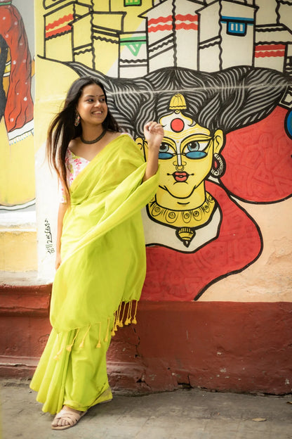 Lemon Green Khadi Saree With Floral Print Blouse