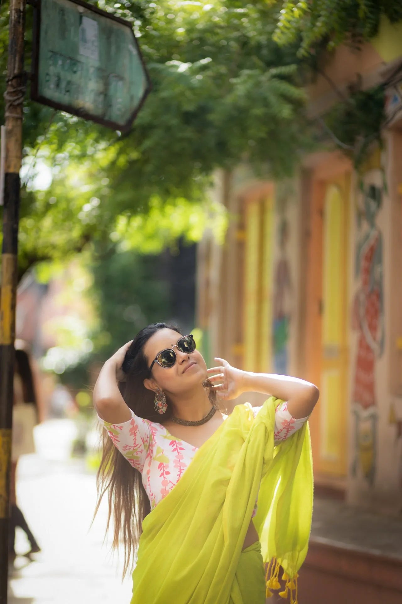 Lemon Green Khadi Saree With Floral Print Blouse