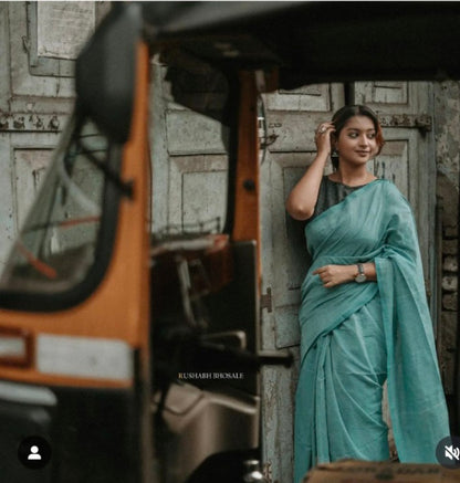 Sea Green Khadi Cotton Saree with Printed Blouse