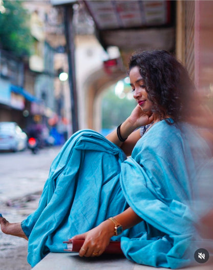 Simply Sea Green Cotton Saree with Printed Blouse